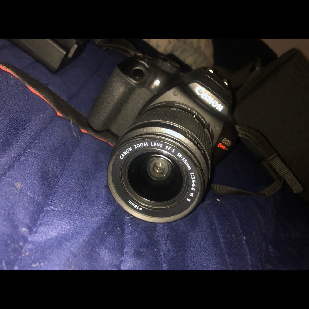 Canon Rebel T6 Camera